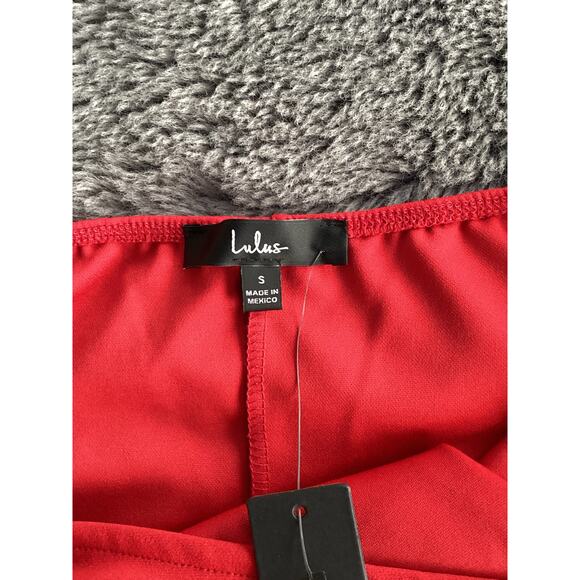 NWT Lulus Women's Sweetest Admirer Ruched‎ Surplice Maxi Dress Red Size Small - Picture 11 of 13